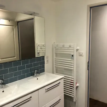 Maison Typique Auvergnate, Piscine Et Four A Pain *