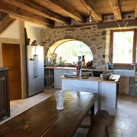 別荘 Maison Typique Auvergnate, Piscine Et Four A Pain Saint-Christophe-Les-Gorges