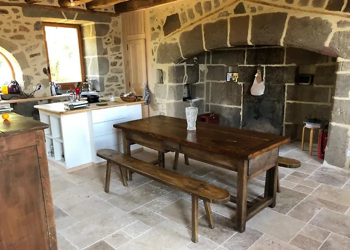 Maison Typique Auvergnate, Piscine Et Four A Pain * Saint-Christophe-Les-Gorges