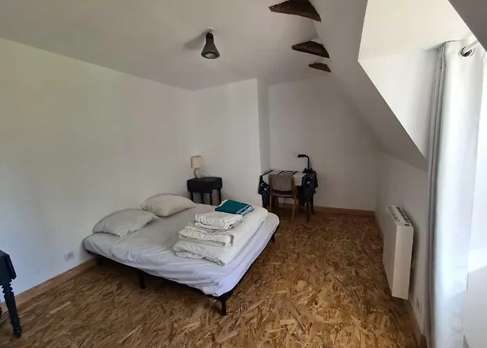 Maison Typique Auvergnate, Piscine Et Four A Pain * Saint-Christophe-Les-Gorges