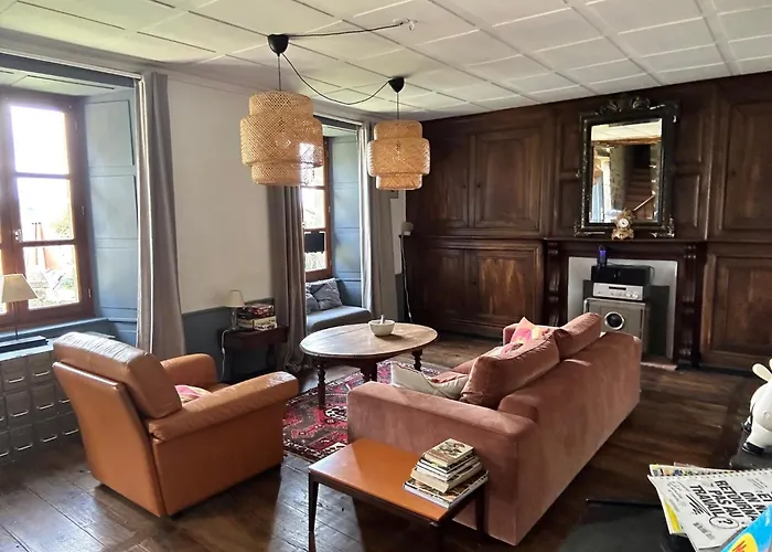 Maison Typique Auvergnate, Piscine Et Four A Pain Saint-Christophe-Les-Gorges