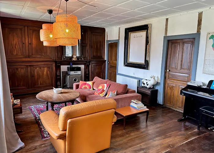 Maison Typique Auvergnate, Piscine Et Four A Pain Saint-Christophe-Les-Gorges